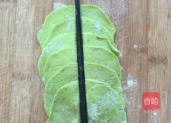 绿玫瑰花卷的做法图解12