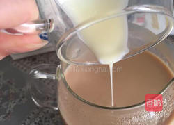 自制港式奶茶（重新上传）的做法图解3