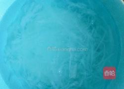 红枣冰糖炖燕窝的做法图解3