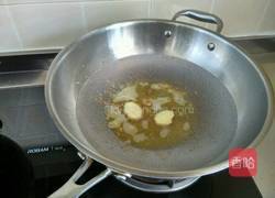 菜花木耳炒肉的做法图解8
