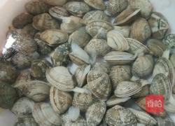 爆炒麻辣花蛤的做法图解2