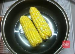 蒸玉米的做法图解2