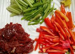 家常炒牛肉的做法图解2