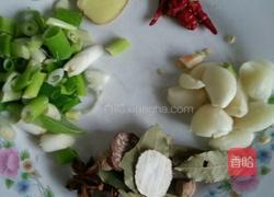 家常五花肉的做法图解1