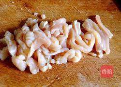 蚝油蒜苗炒鸡丝的做法图解3