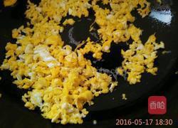 韭菜鸡蛋陷饼的做法图解3