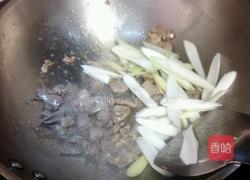 葱爆肉的做法图解4
