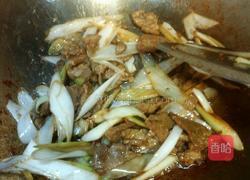 葱爆肉的做法图解5