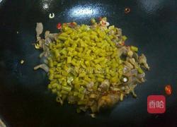 酸豆角炒鸡杂的做法图解10