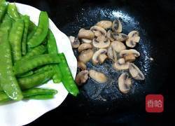 蚝汁口蘑荷兰豆的做法图解8