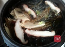 砂锅土豆粉的做法图解3