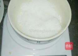 老醋花生米的做法图解3