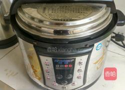 土豆臘腸燜飯的做法圖解6