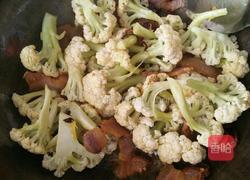 干煸腊味菜花的做法图解7