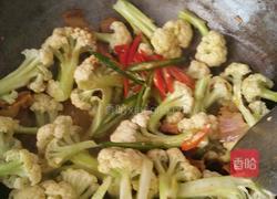 干煸腊味菜花的做法图解9