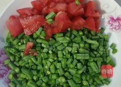 西红柿豆角凉面的做法图解1