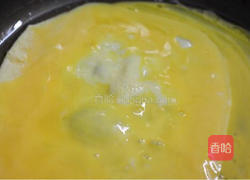 鸡蛋炒芹菜的做法图解2