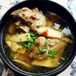 山药枸杞骨头汤的做法[图]