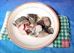 鲶鱼烧茄子的做法图解2