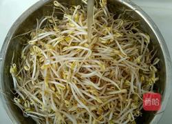 醋溜绿豆芽的做法图解1