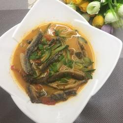 番茄黄瓜泥鳅汤