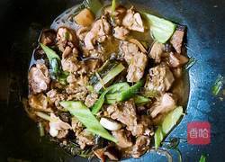 青椒炒鸭肉的做法图解6