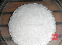 红薯粥的做法图解1