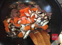 胡萝卜炒牛肉的做法图解7