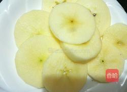 香炸苹果圈的做法图解2