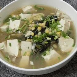 玉米鱼头豆腐汤的做法[图]