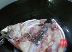 玉米鱼头豆腐汤的做法图解3