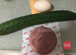 火腿鸡蛋卷的做法图解1