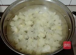 银耳枸杞红枣汤的做法图解4