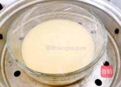 牛奶炖鸡蛋的做法图解7