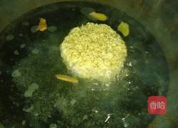 番茄鸡蛋炸酱面的做法图解3