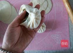 豇豆角木耳肉包子的做法图解15