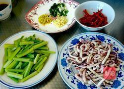 干煸鱿鱼丝的做法图解5