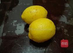 自制柠檬水的做法图解1