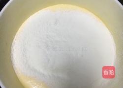 蜂蜜芝麻巧克力豆小蛋糕的做法图解5