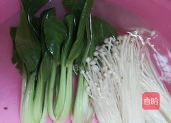 虾米菌菇汤的做法图解2