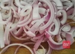 洋葱焖鸡翅根的做法图解2