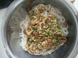 蒜台鸡蛋炸酱面的做法[图]