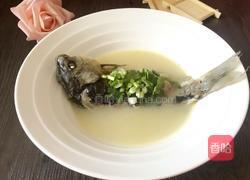 炖鲫鱼汤的做法图解5