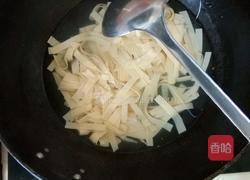 千张丝炒韭菜的做法图解3