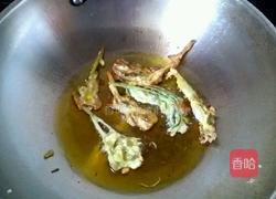 炸香椿鱼的做法图解7