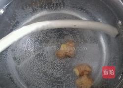 清炖鱼的做法图解1