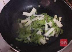 清炒苦瓜山药片的做法图解6