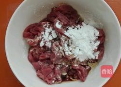 青椒炒牛肉丝的做法图解2