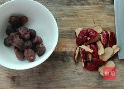 药膳之荔枝干红枣汤的做法图解2