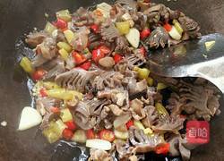 酸辣鸡肾的做法图解5